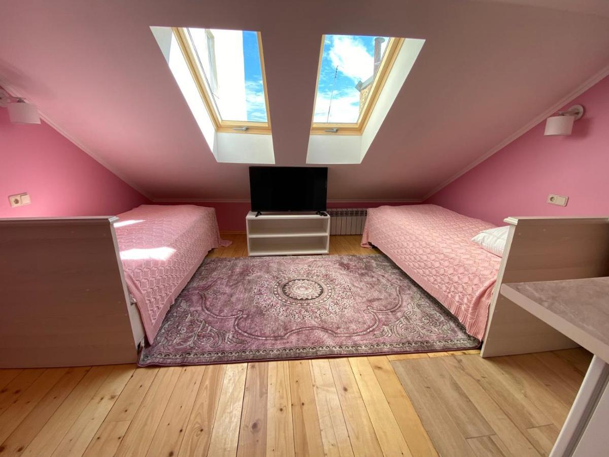 דירות צ'רנוביץ Аpartment For Lady מראה חיצוני תמונה