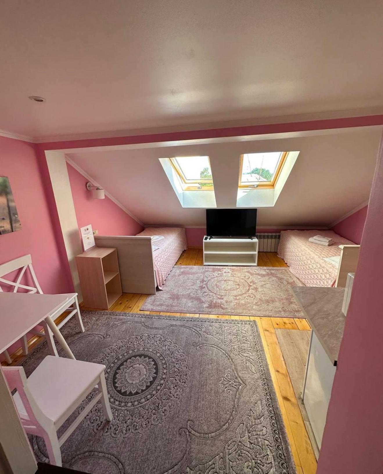 דירות צ'רנוביץ Аpartment For Lady מראה חיצוני תמונה